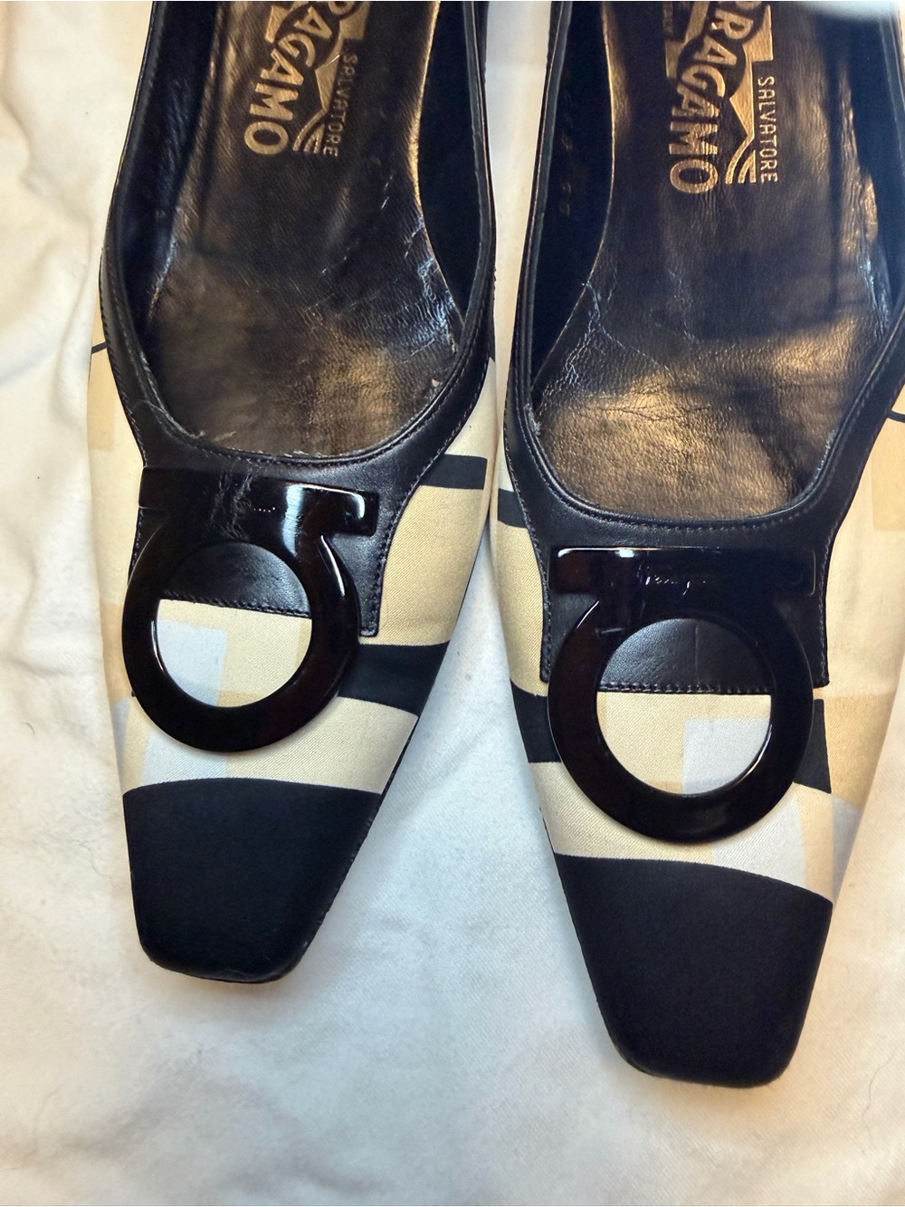 Salvatore Ferragamo Black and Cream Striped Logo Buckle Flats